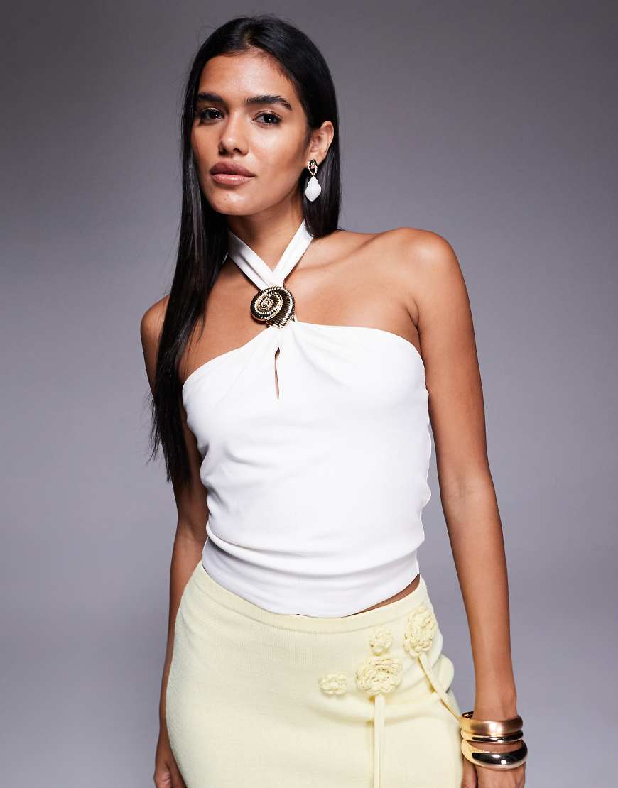 Shell trim halter neck top in white