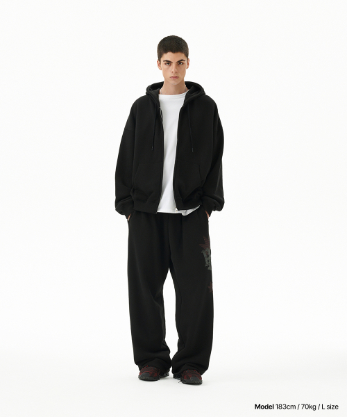 PRAY APPLIQUE SWEAT PANT BLACK