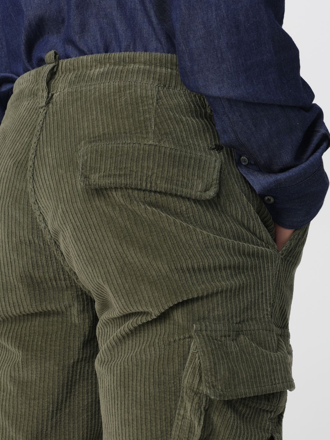 Pants Men color Green