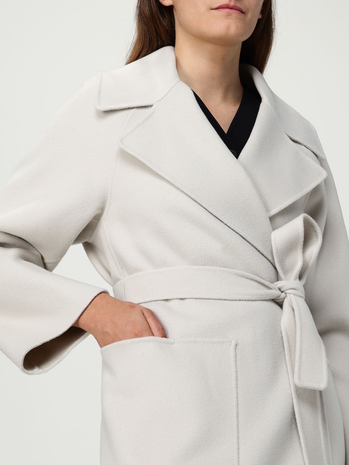 Coat Woman color White
