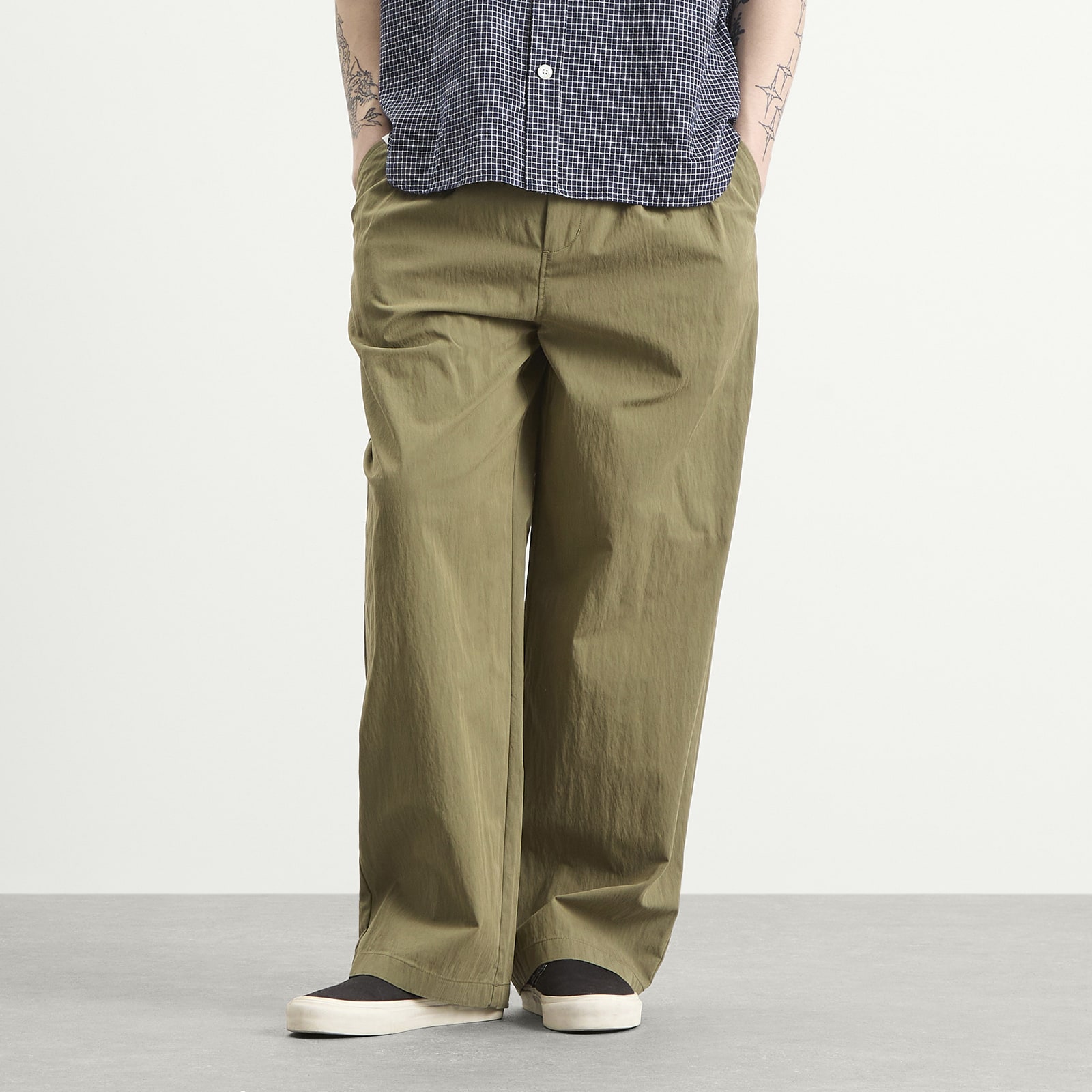 Men's Double Pleat Easy Pants in Olive