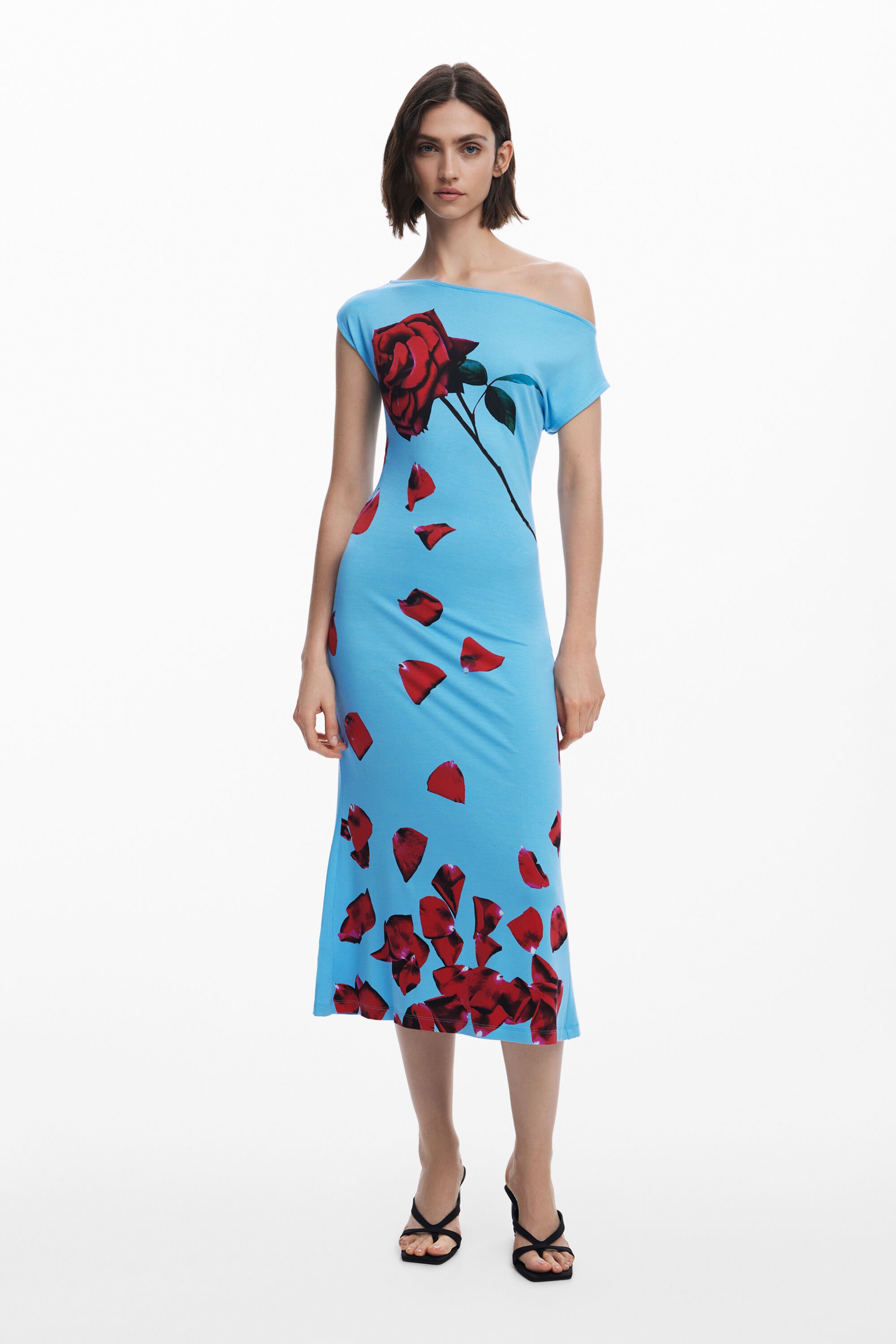 Tyler McGillivary petal Bardot dre