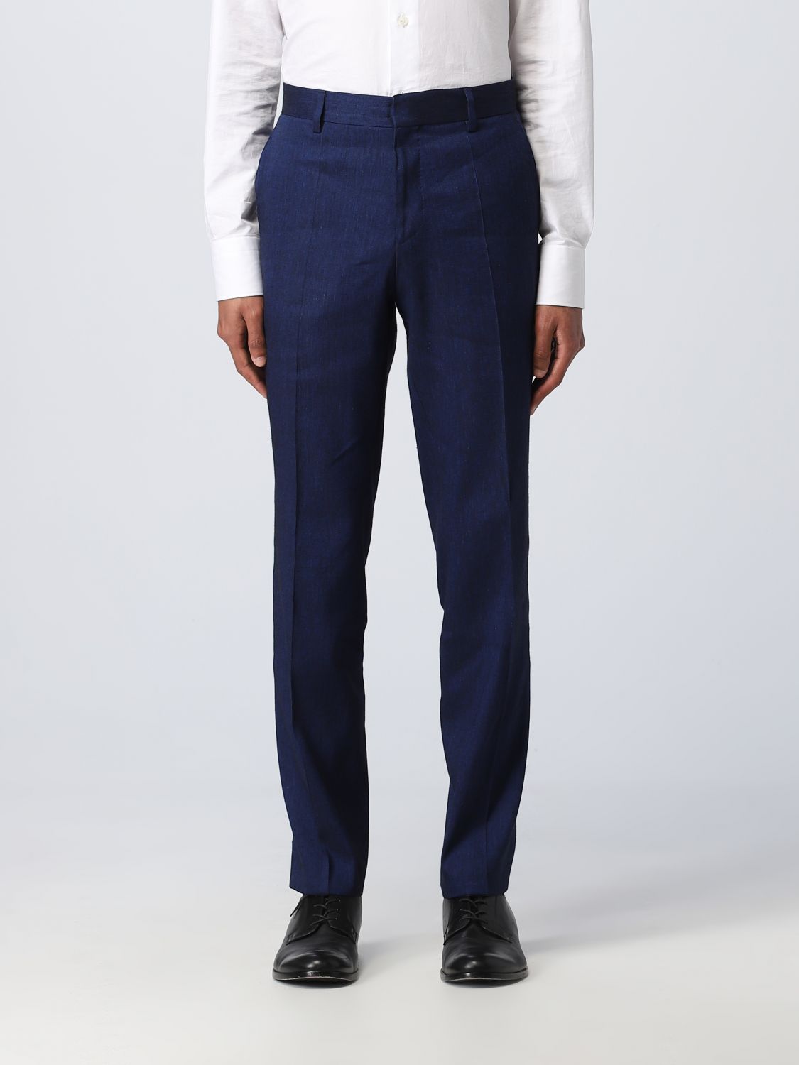 Suit Men color Blue