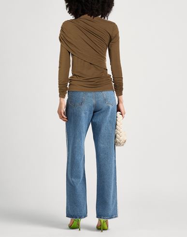 Woman T