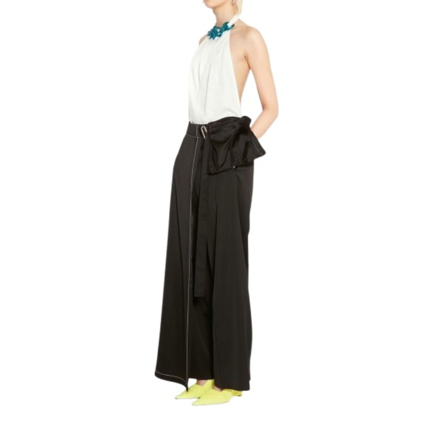 Ladies Off White Chain-Link Halterneck Top