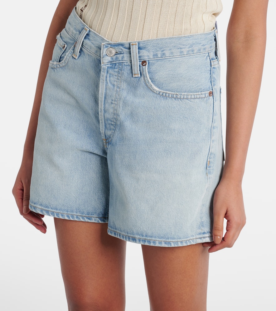 V-Waist Bermuda shorts
