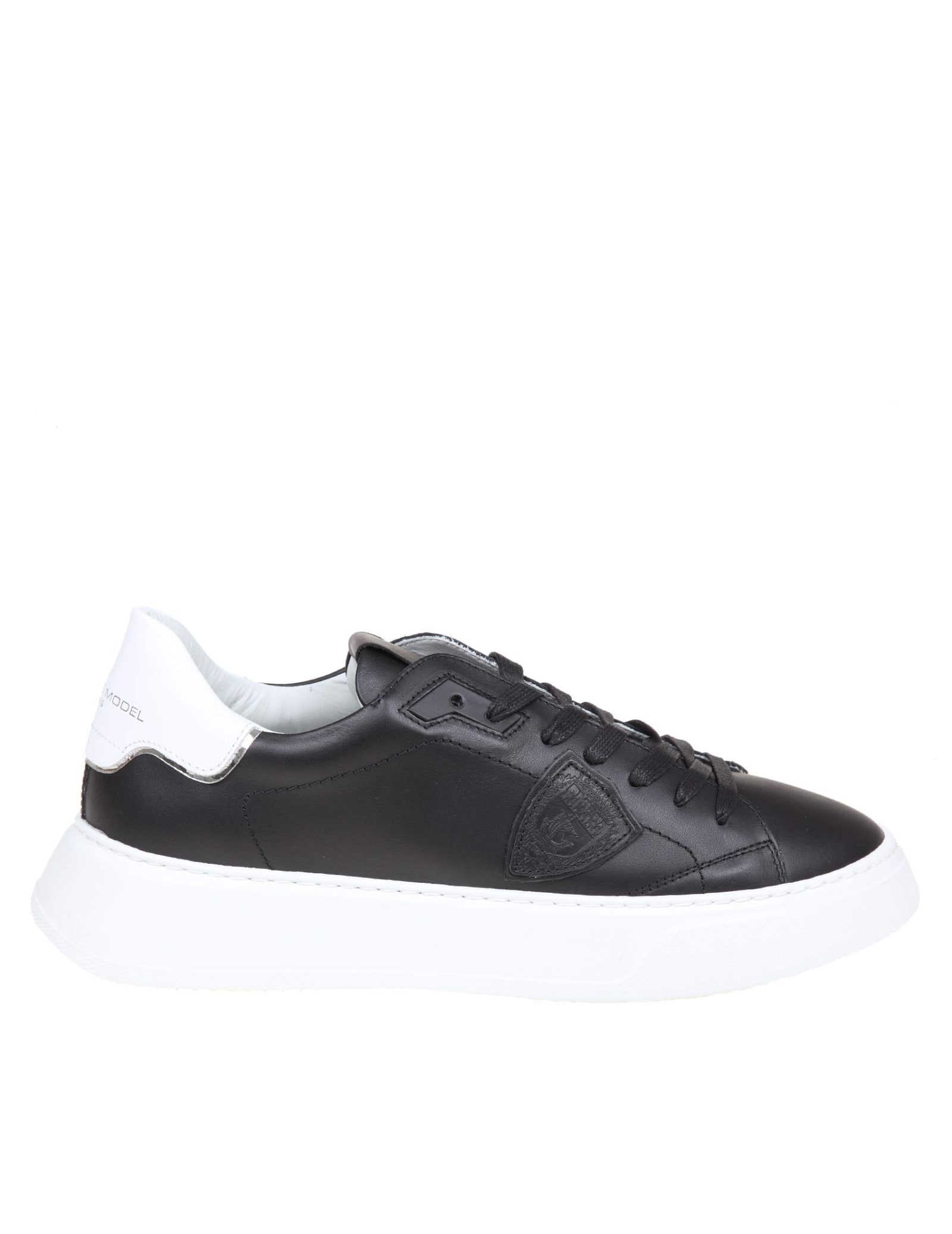 Sneakers temple in pelle colore nero