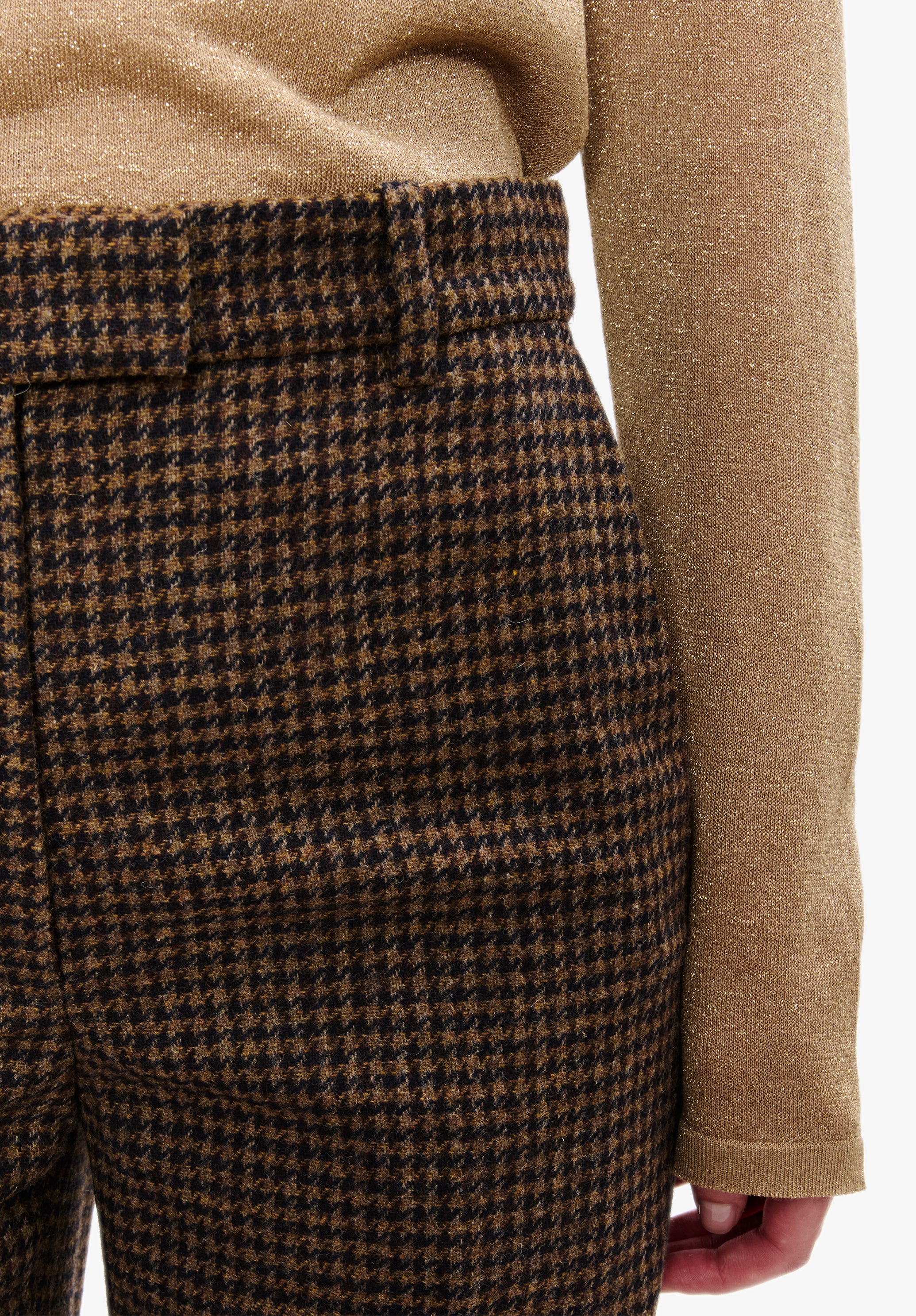 A. P.C. Women's Jude pants Size: 34 in Hazelnut
