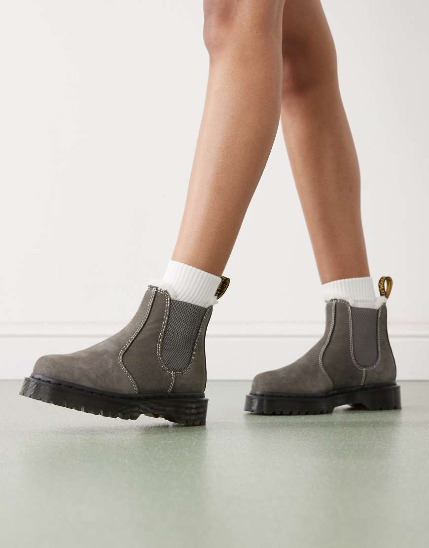 2976 Bex Chelsea boot with shearling lining in grey