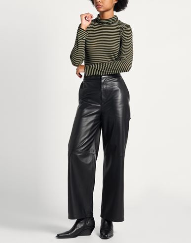 Woman T
