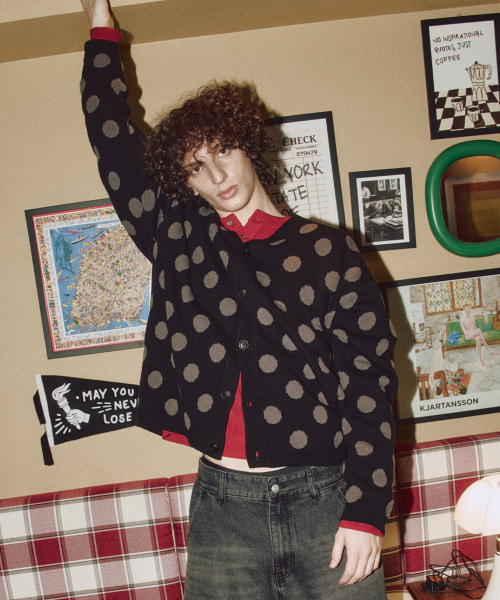 XTK160 Dot V-Neck Knit Cardigan