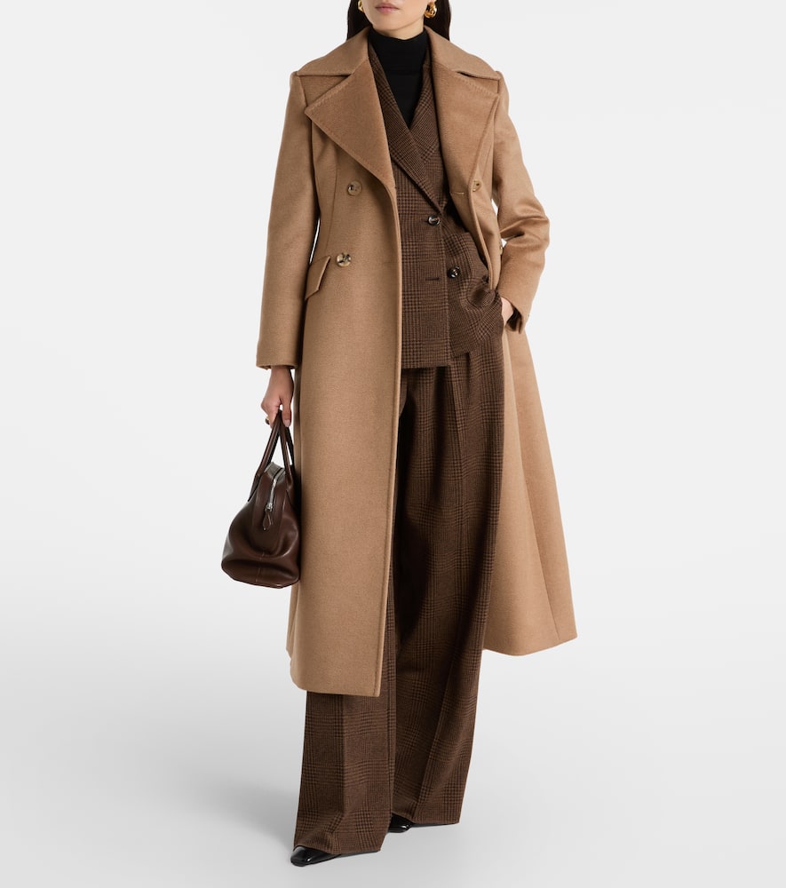 Lepanto camel hair coat