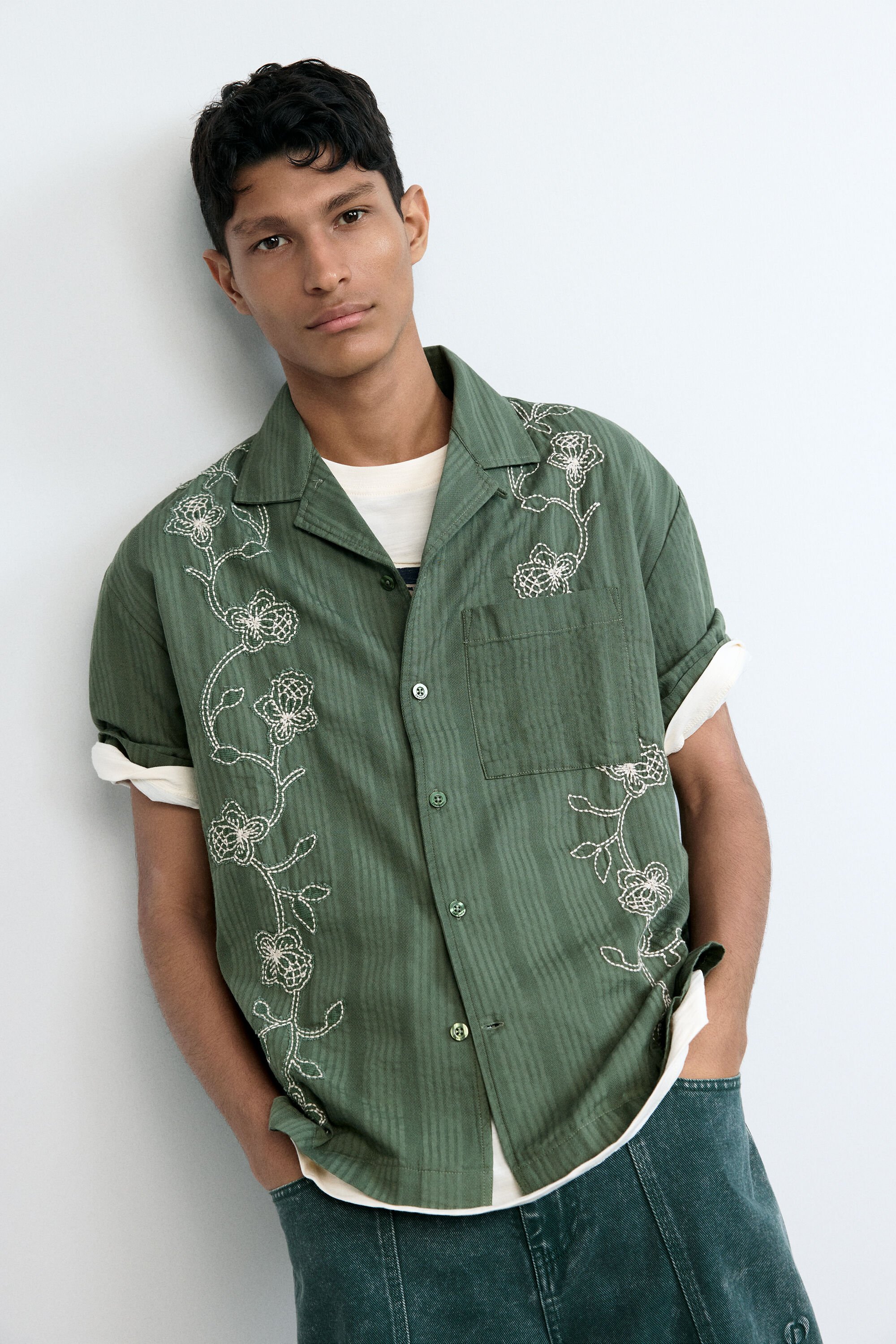 Embroidered shirt