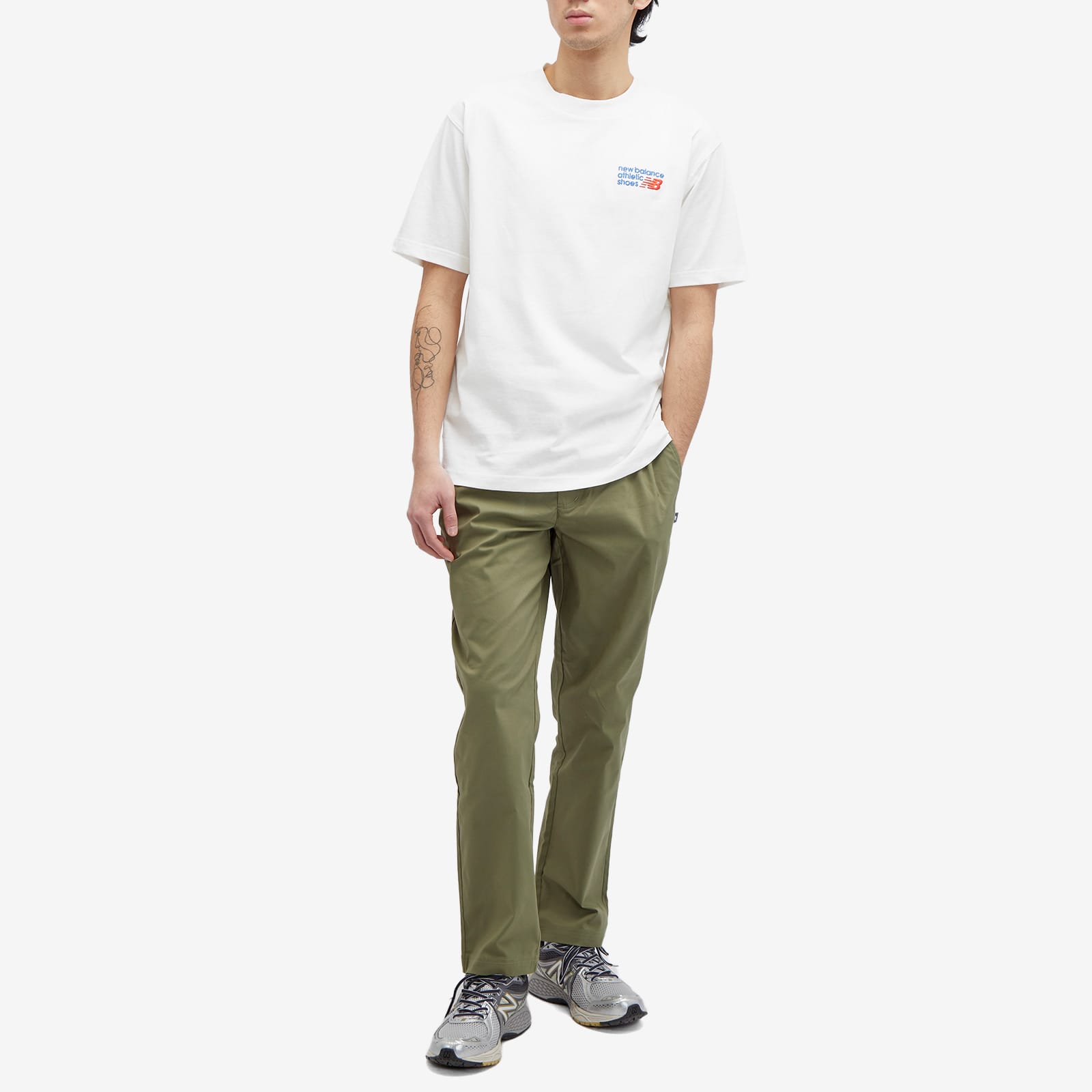 Men's NB Athletics Premium Logo Relaxed T-Shirt in Sea Salt