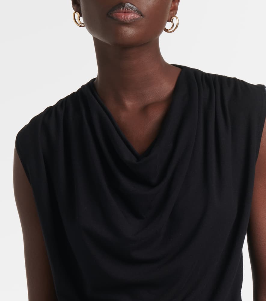 Sleeveless top