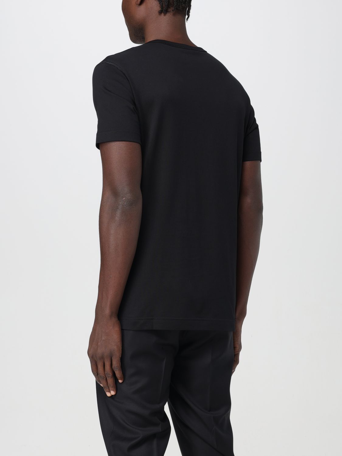 T-Shirt Men color Black