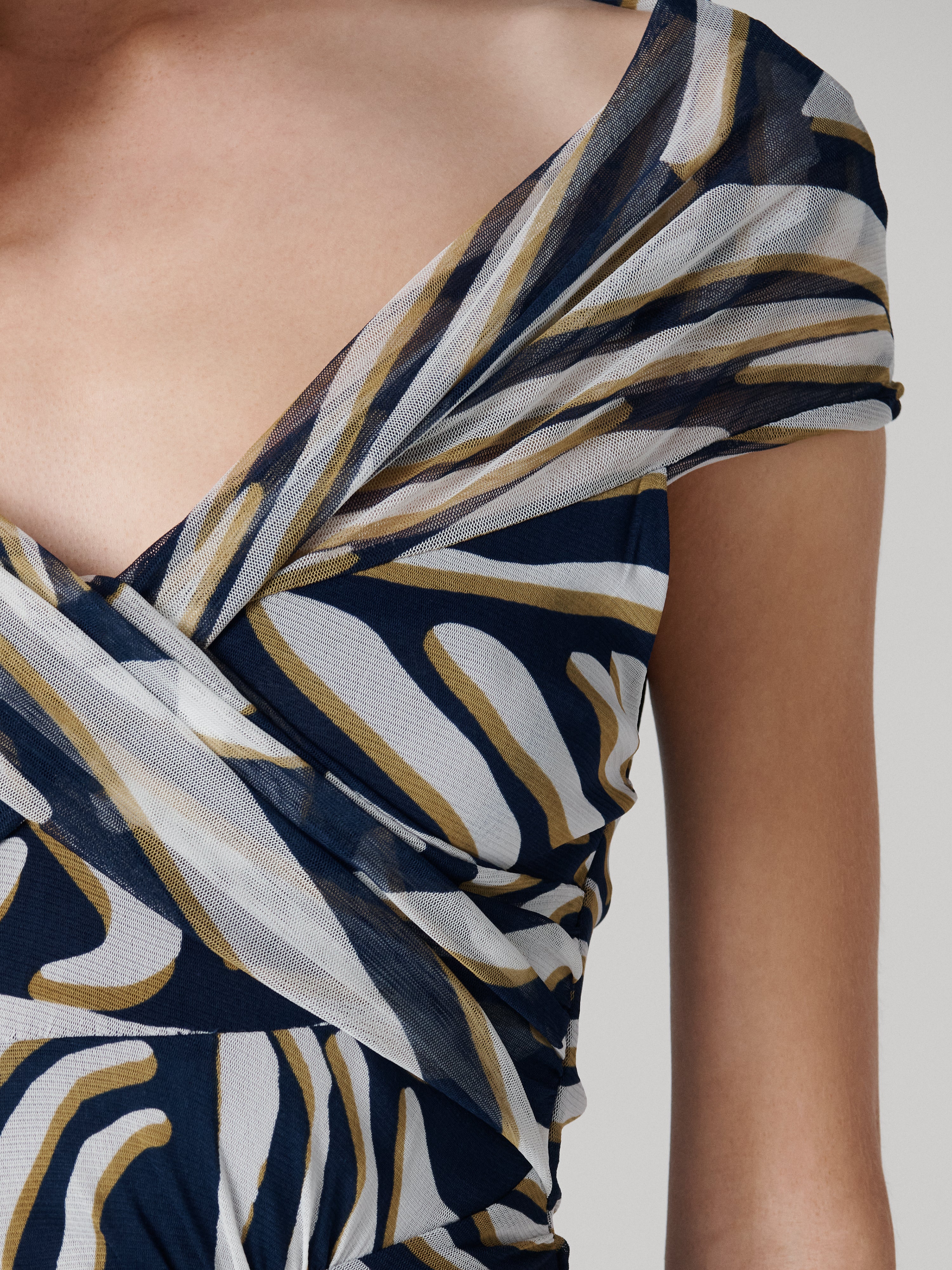 Lovinia Dress