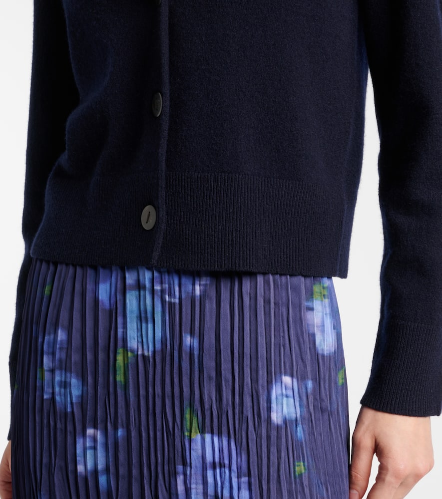Cropped wool and cashmere cardigan