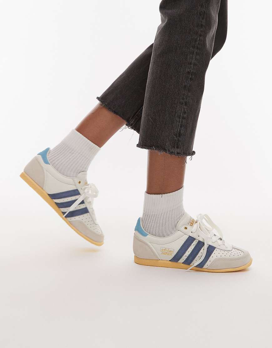 Japan low sneakers in white and dark blue