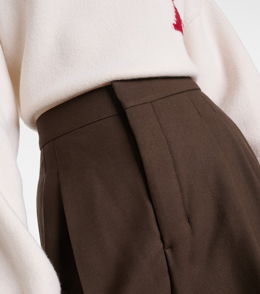 Virgin wool straight-leg pants