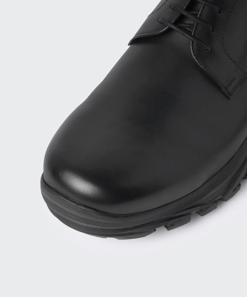 Round Derby Sneakers