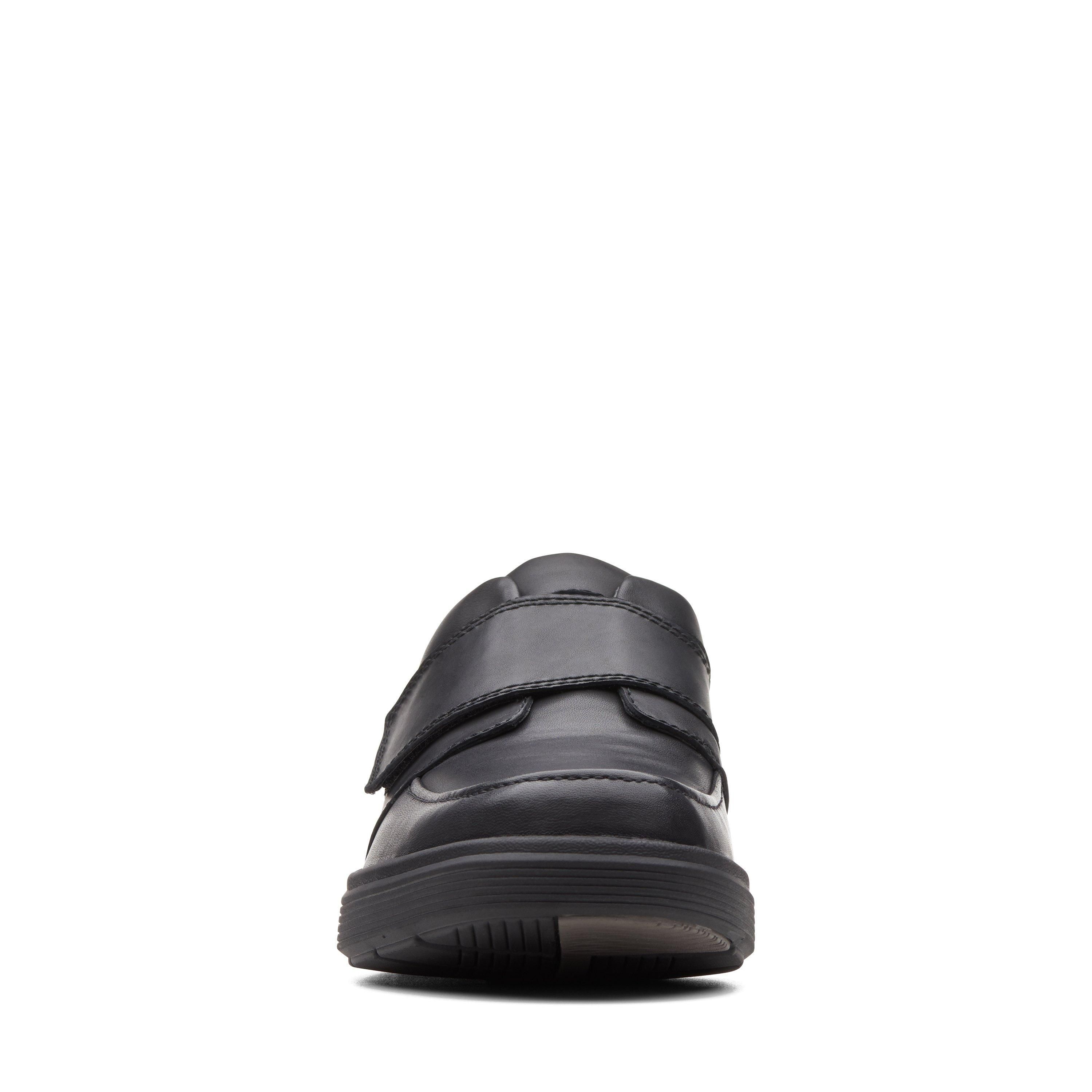 Clarks Men's Un Abode Strap Loafer Black Leather Loafers, Riptape | : 8.5/Wide Fit