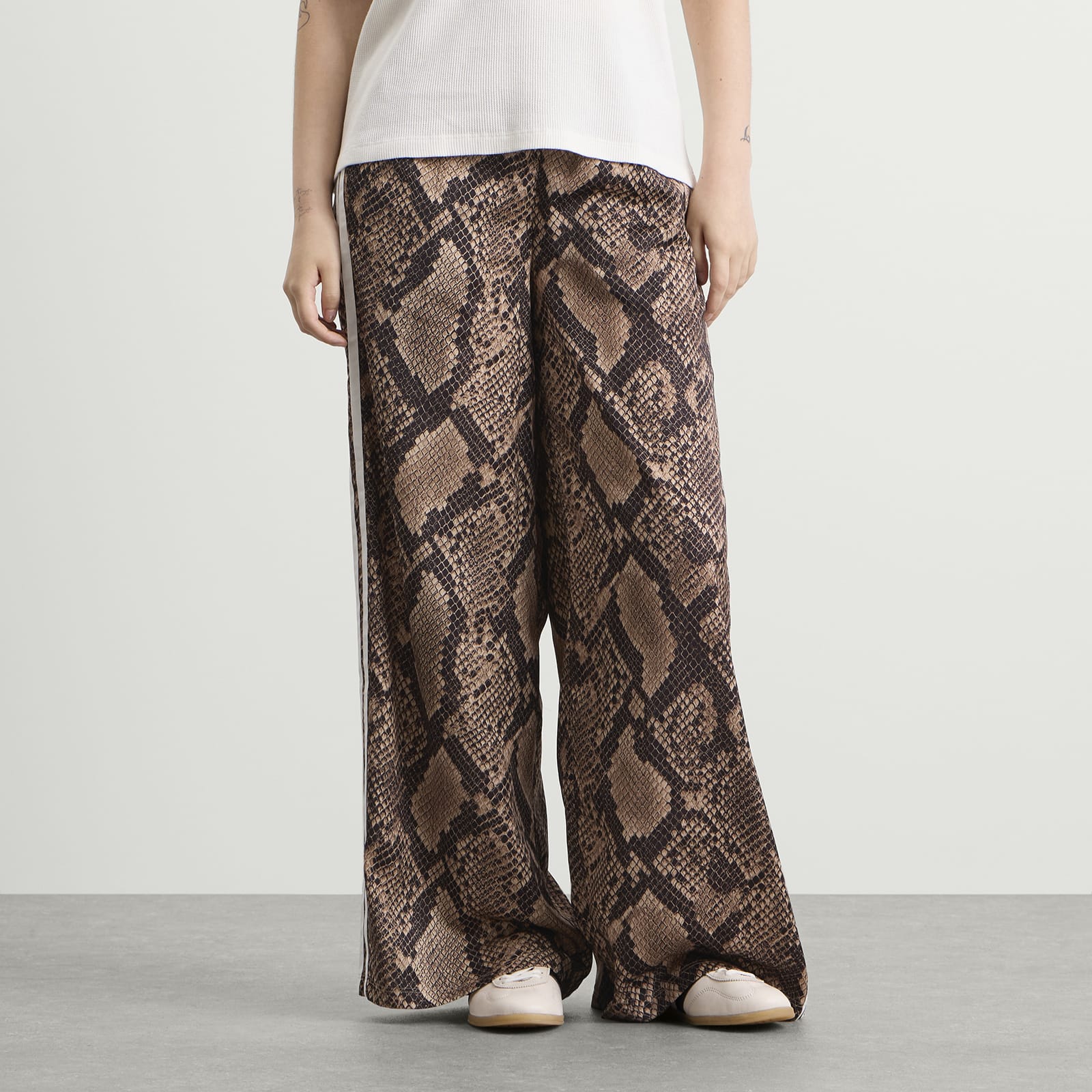 Women's Satin Wide Leg Track Pant Linen/Magic Beige