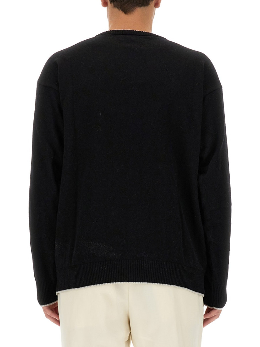 Black Crew Neck Sweaters