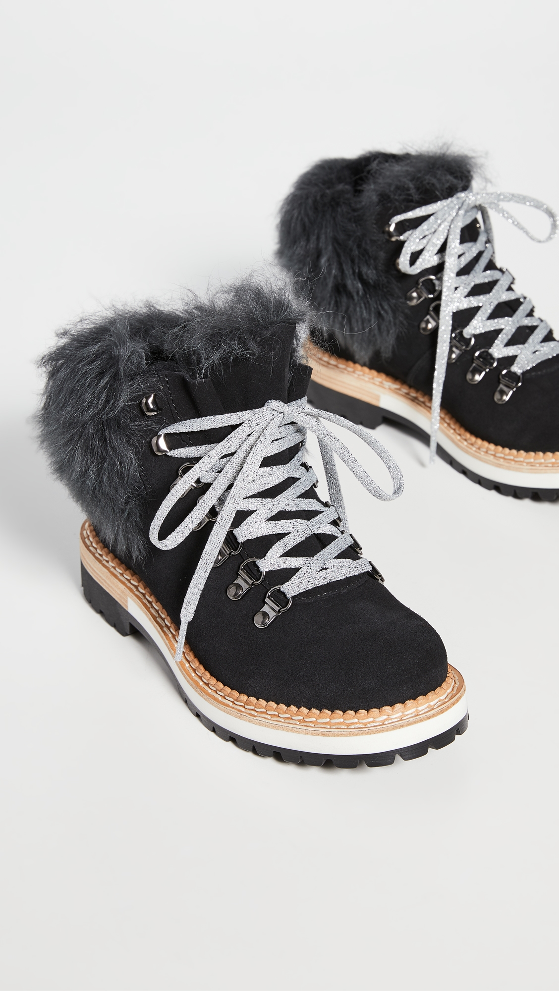 Clara Shearling Lined Boots Black