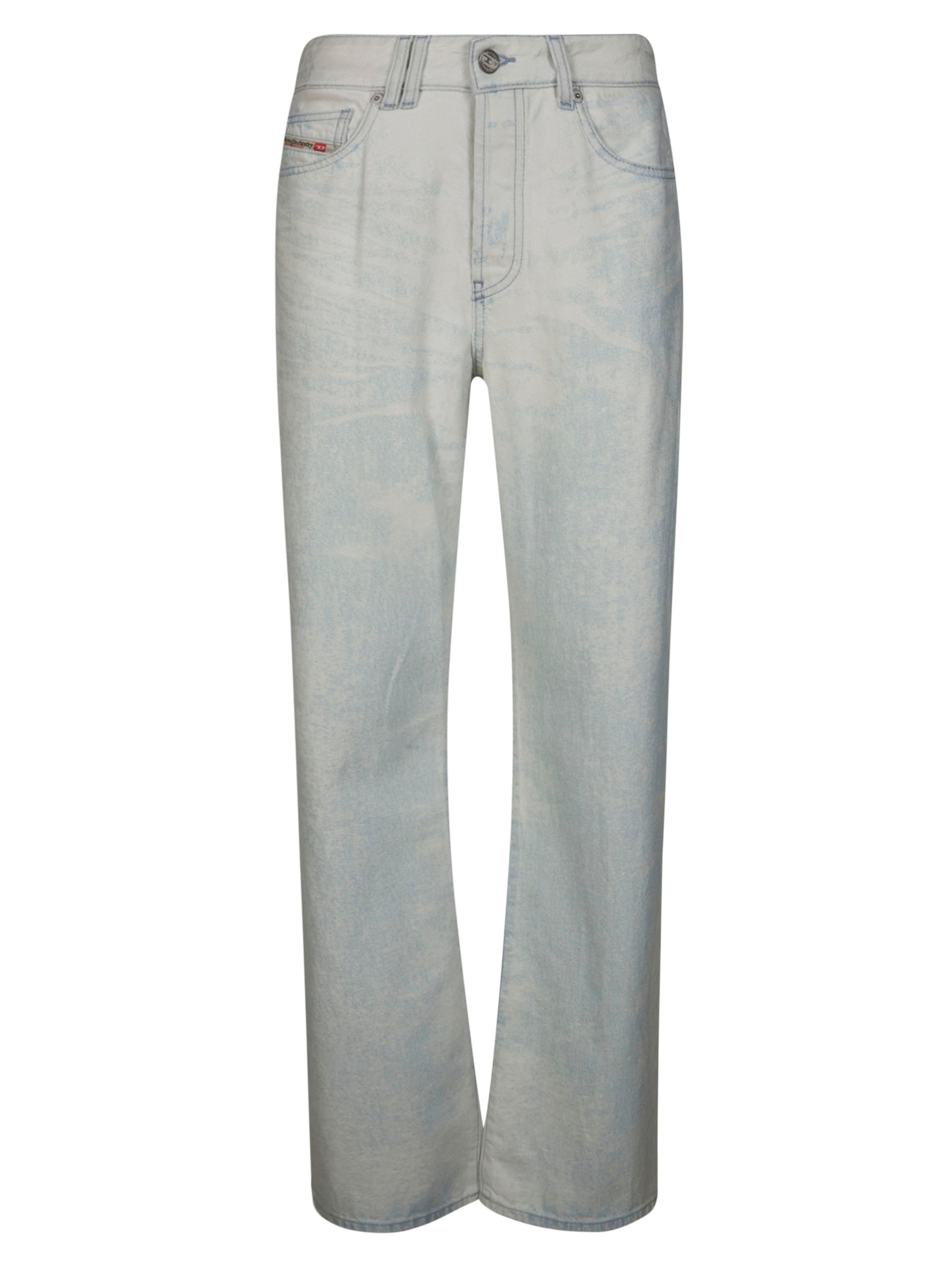 Stylish Women's High-Waisted Jeans