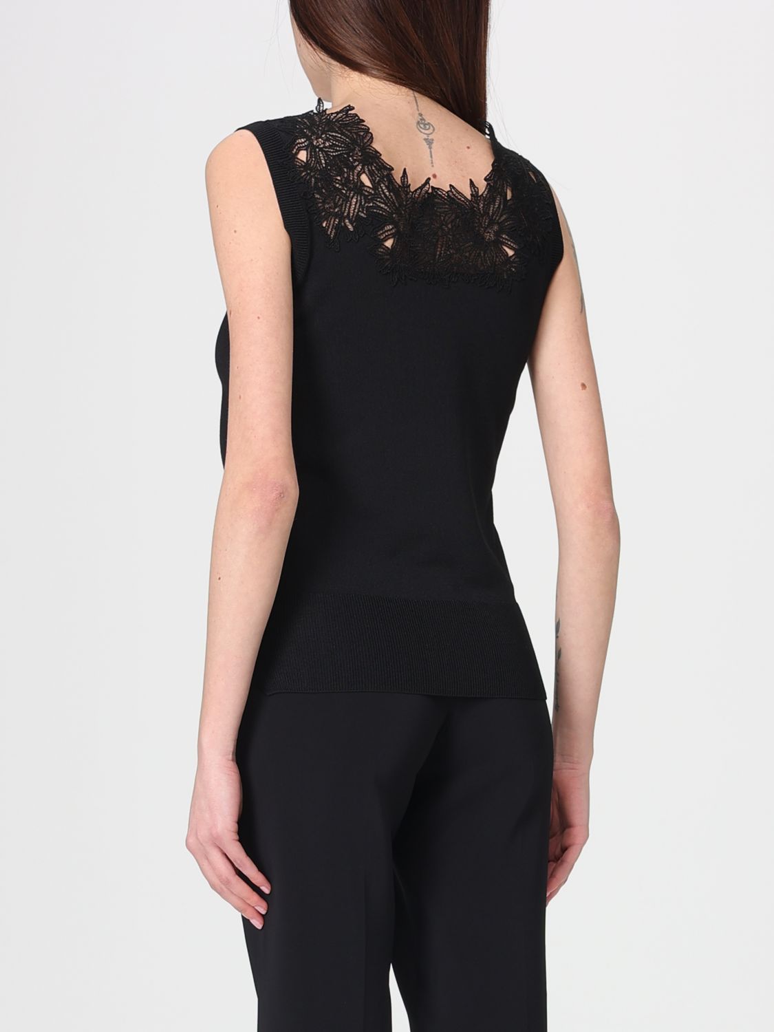 Top Woman color Black