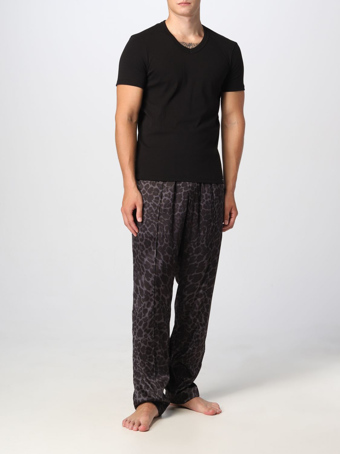 T-Shirt Men color Black