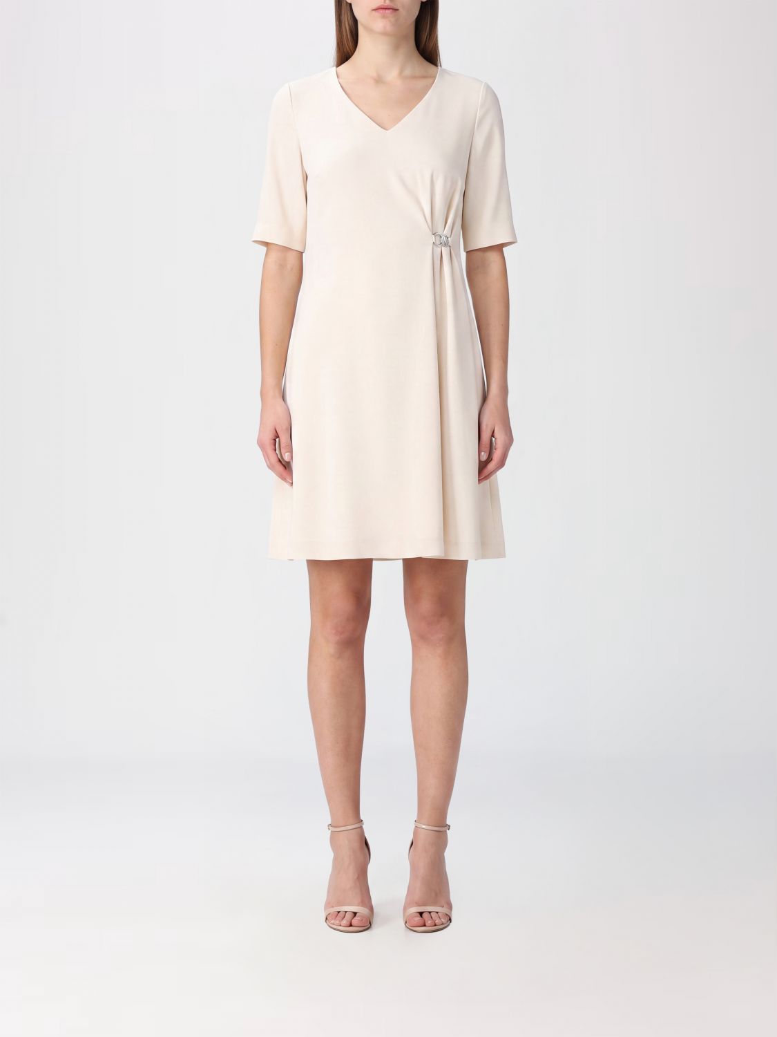 Dress Woman color White