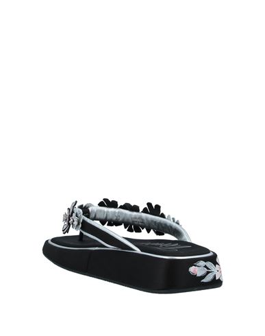 Woman Toe strap sandals Black