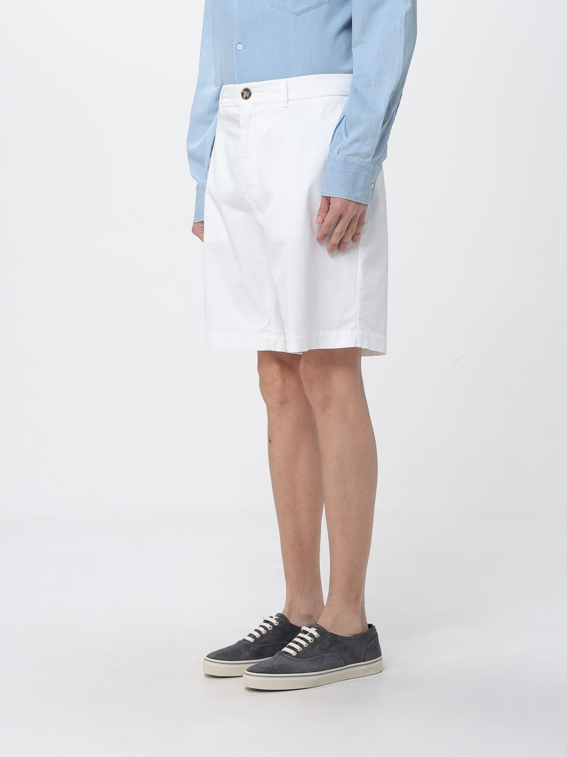 Mid-rise cotton chino shorts - Neutrals