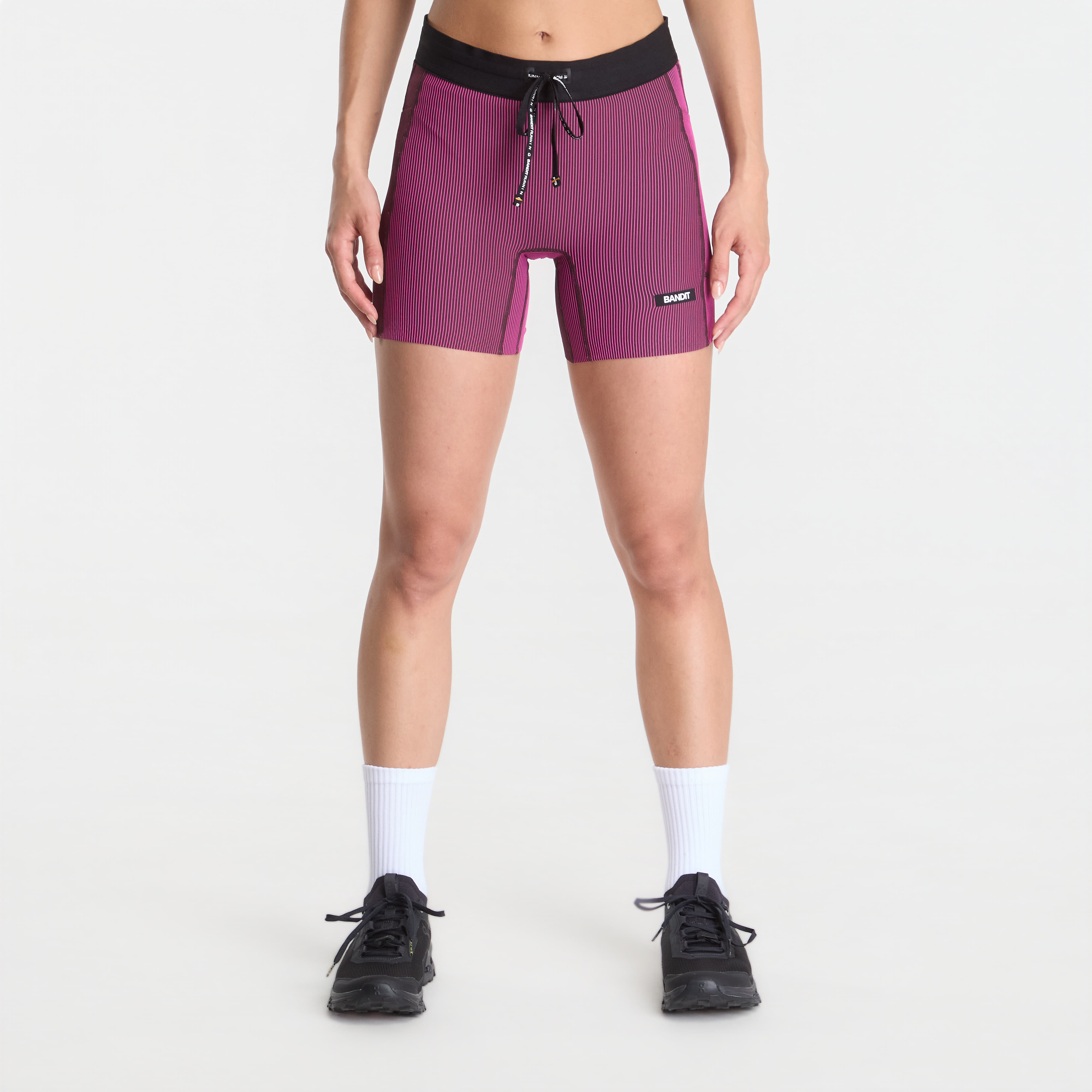 BANDIT Women's Striped Cadence™ 5" Compression Shorts Espresso/ Azalea