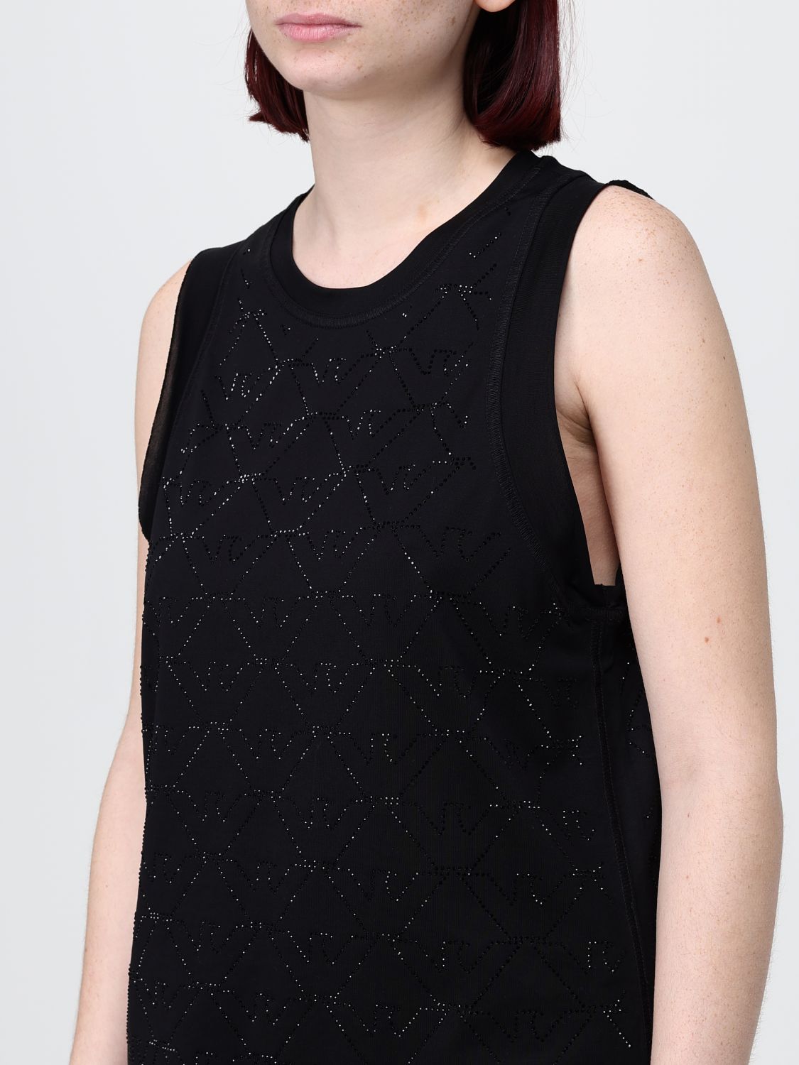 Top Woman color Black