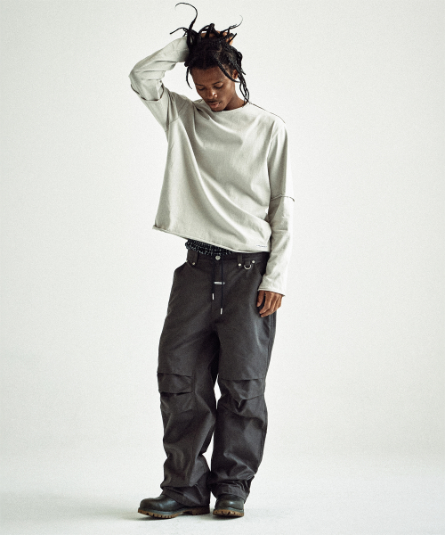 CUT-OFF LAYERED LS TEE BEIGE