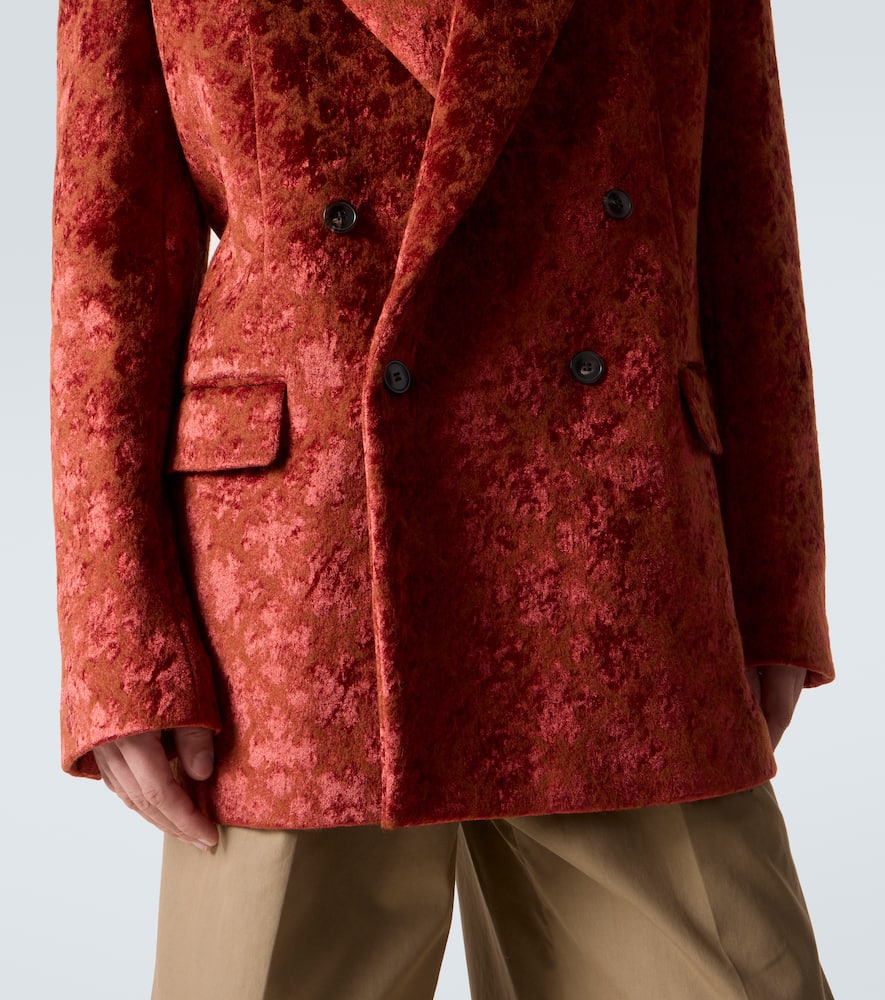 Double-breasted blazer