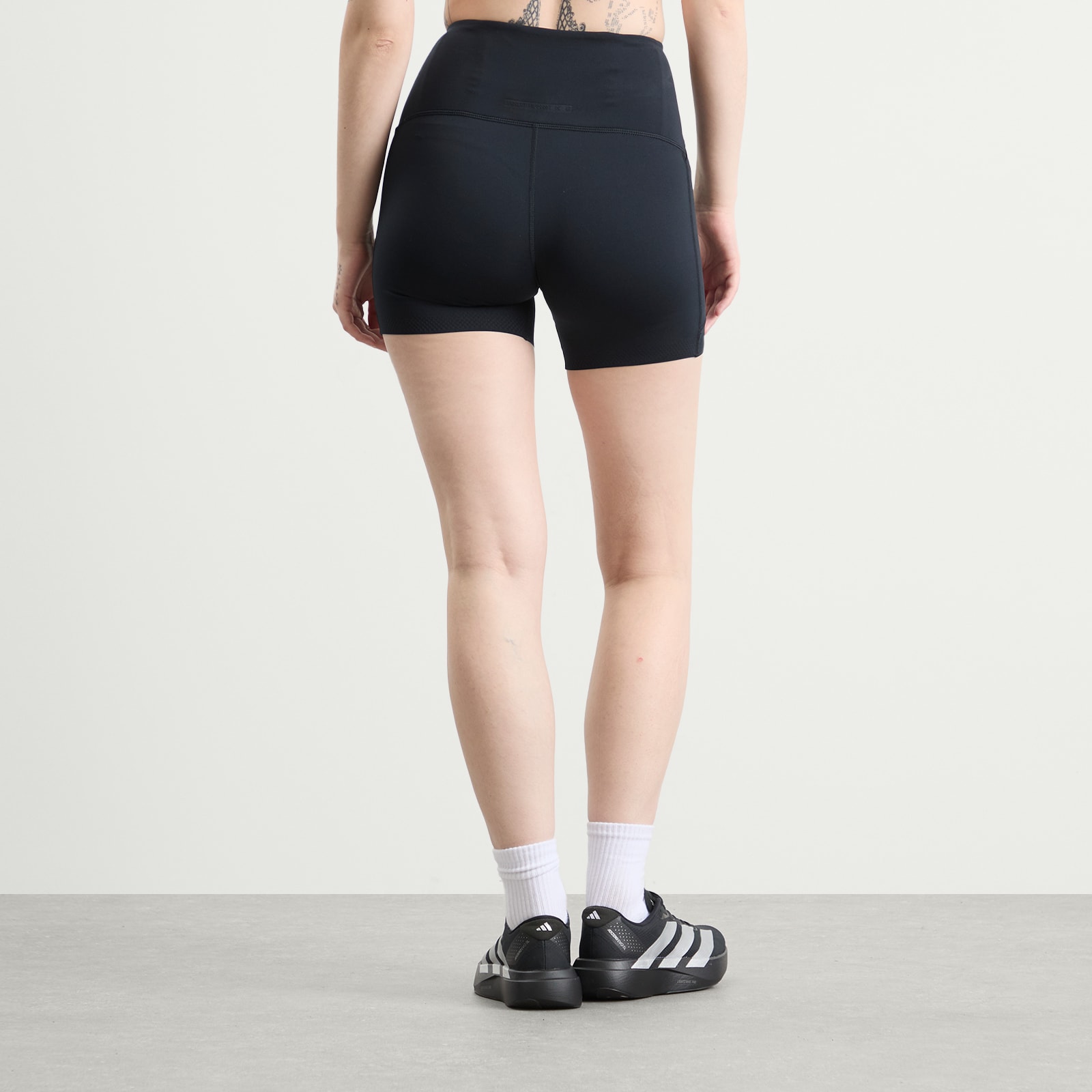 Stamina™ 37.5 5” High-Waist Short Black