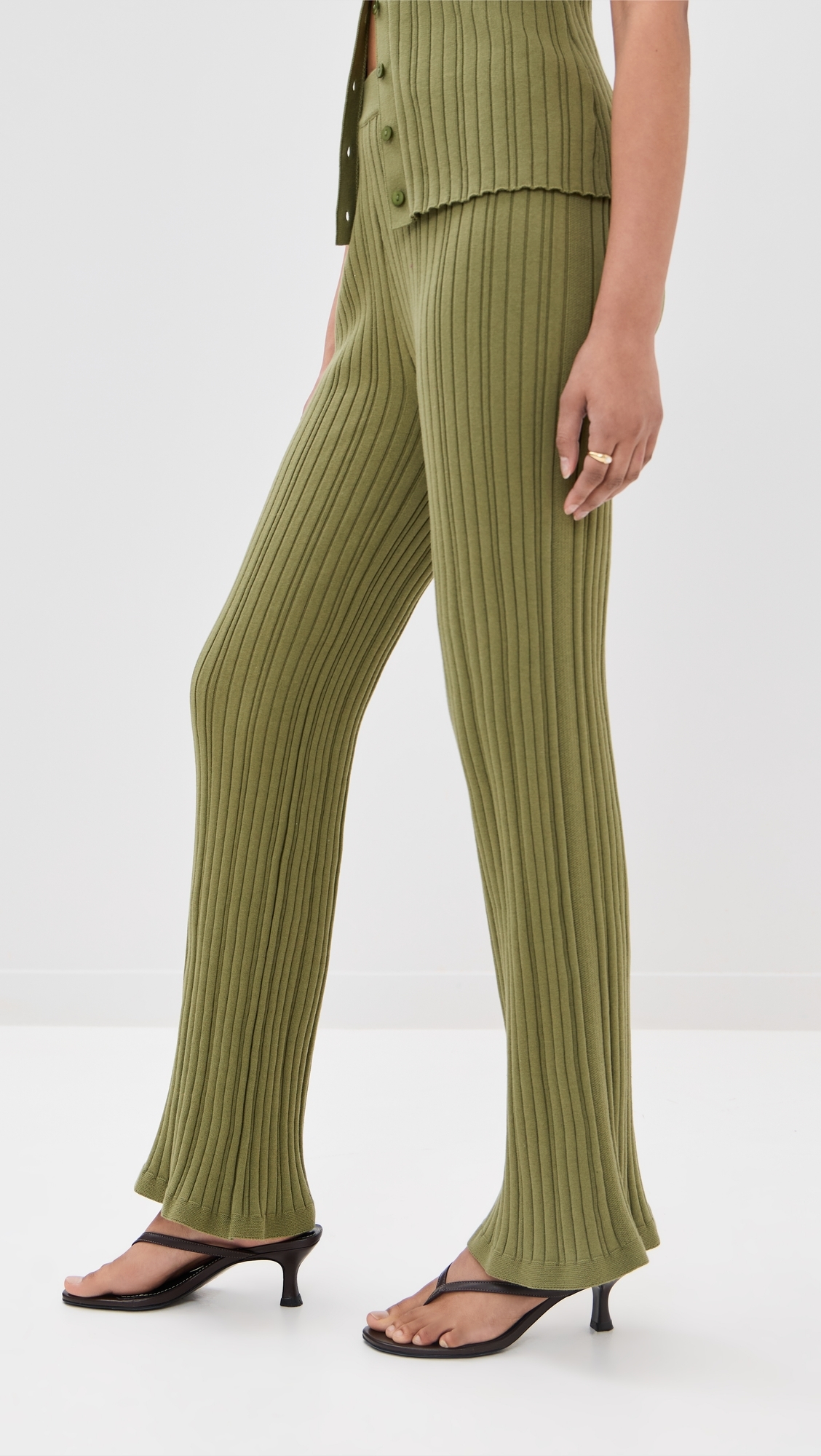 LE BOP Ribbed Flare Pants Olive