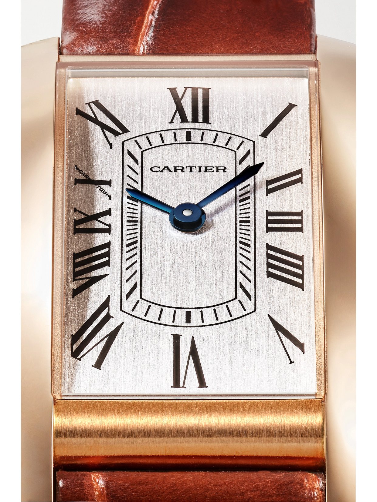 Tank Américaine 35.4mm Small 18-karat Rose Gold And Alligator Watch - White