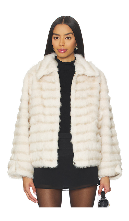 HEARTLOOM Cairo Coat in Creme. XL also in L, M