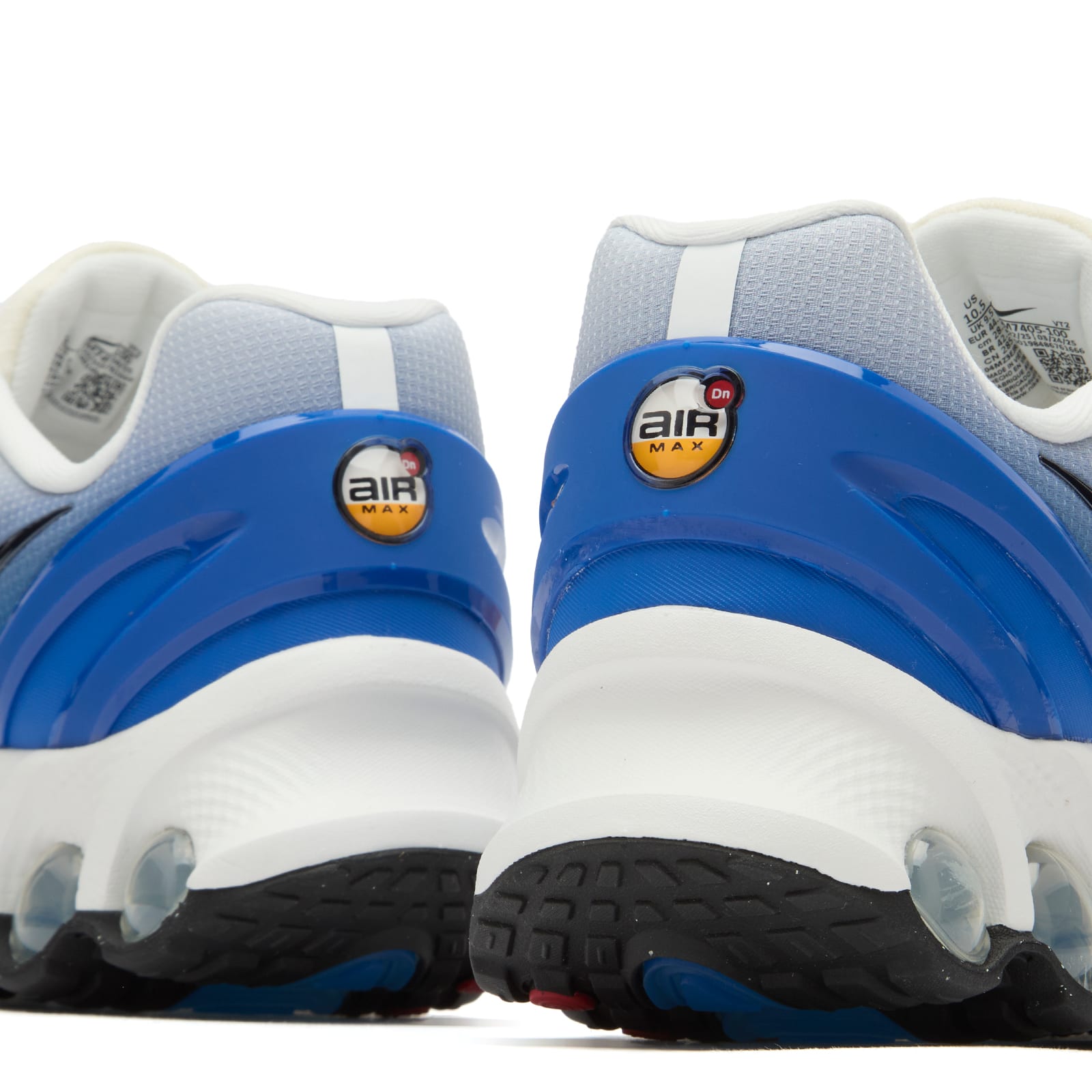 Air Max Dn8 Sneakers Summit White / Vivid Orange