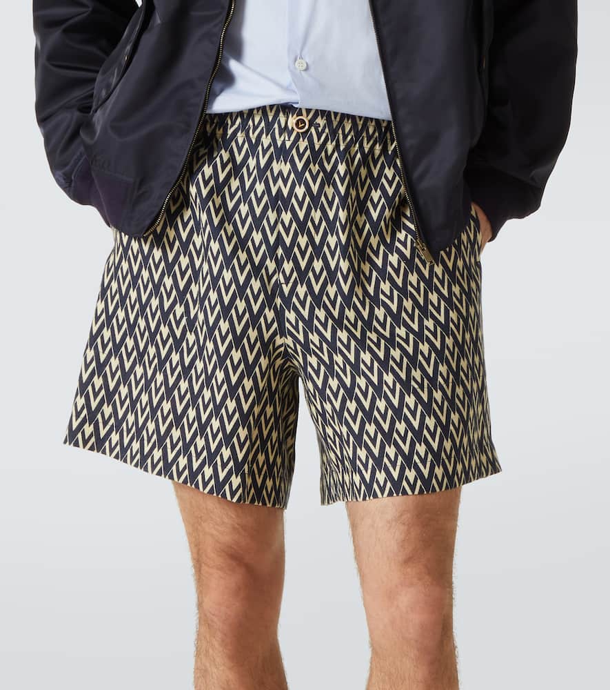 Toute La V linen Bermuda shorts