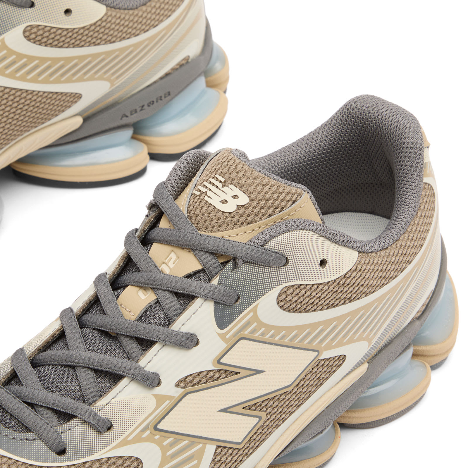 Men's Abzorb 2000 Sneaker in Grey Matter/Timberwolf