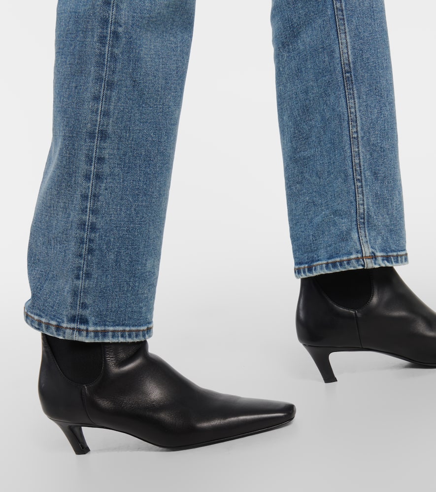 Marlo straight jeans
