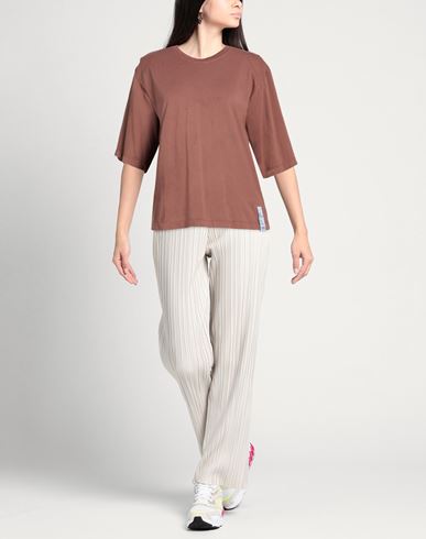 Woman T