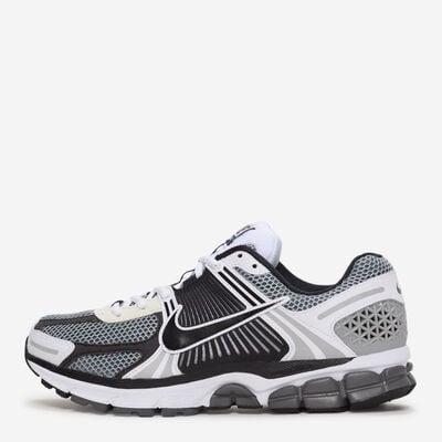 Zoom Vomero 5 SE SP "Black/Metallic Silver" sneakers