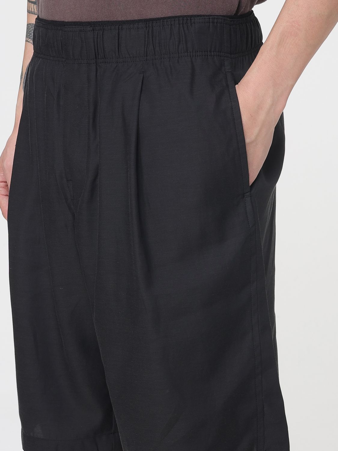 Pants Men color Black